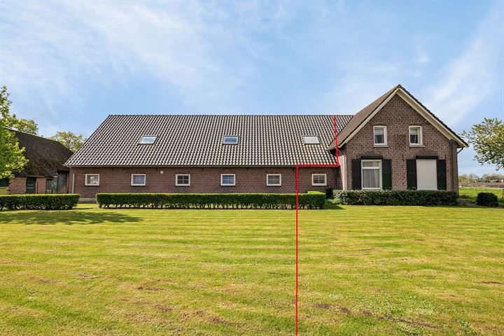 Driehoek 11 in Oploo photo