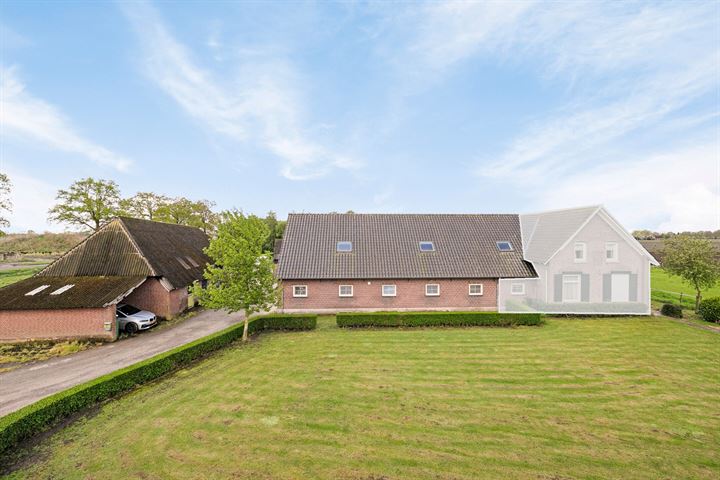 Driehoek 11A in Oploo photo