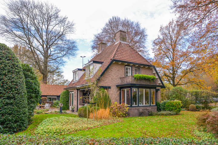 Photo of property Driftlaan 1, Laren