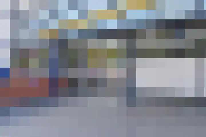 Drogerij 151 Den Hoorn thumbnail 6