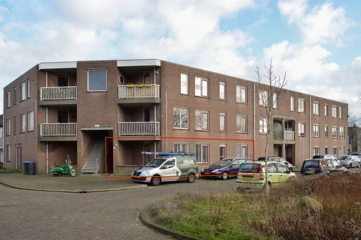 Droogdok 16 in Huizen photo