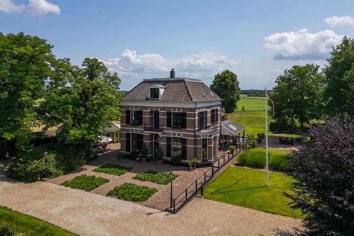 Photo of property Ds. E. Kreikenlaan 12, Wesepe