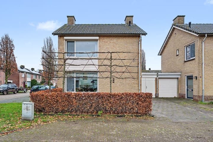 Ds. van Heusdenstraat 22 in Hilvarenbeek