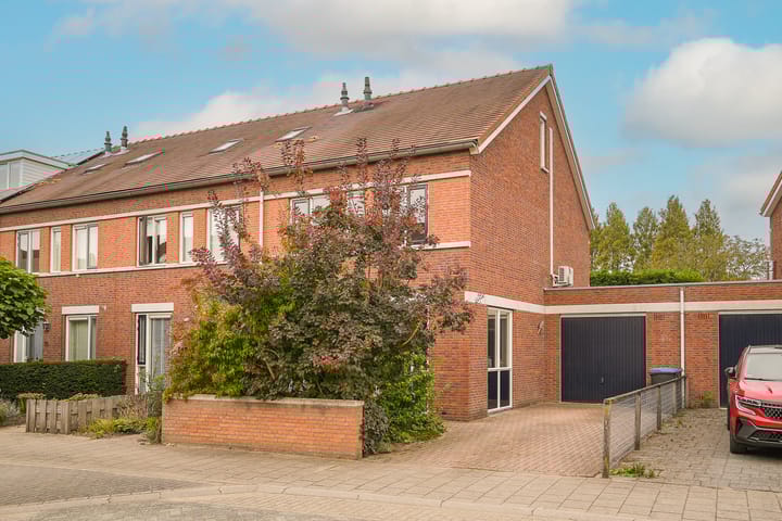 Dugganstraat 6 in Opijnen Foto