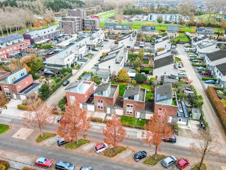 Duinbeek 19 en Lelystad foto