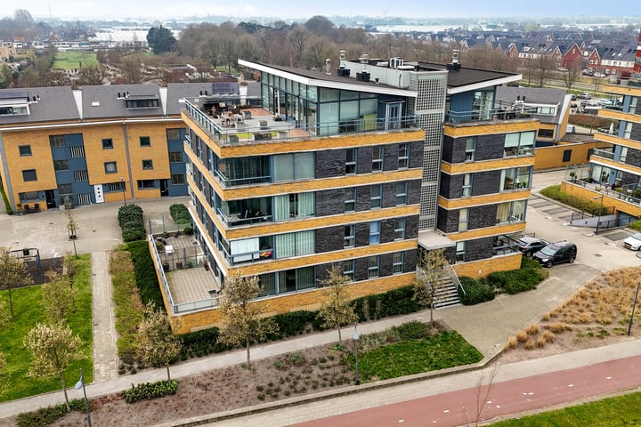 Duindistel 51 in Naaldwijk photo