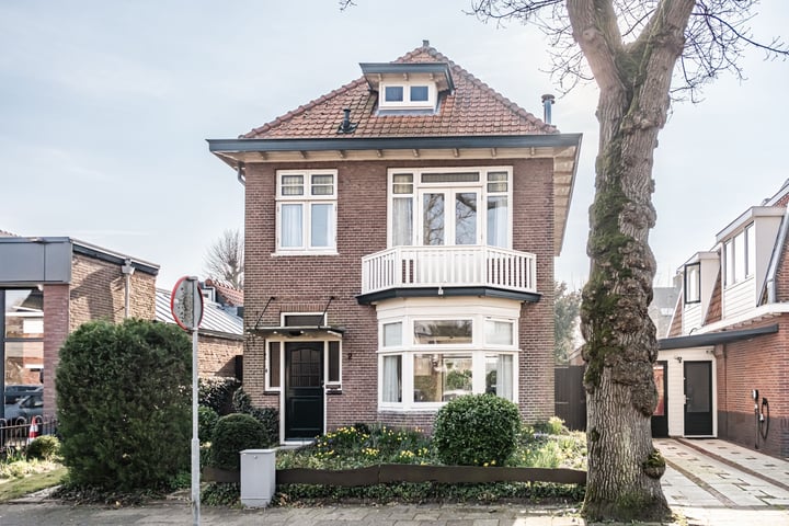 Duinlaan 2 in Bennebroek photo