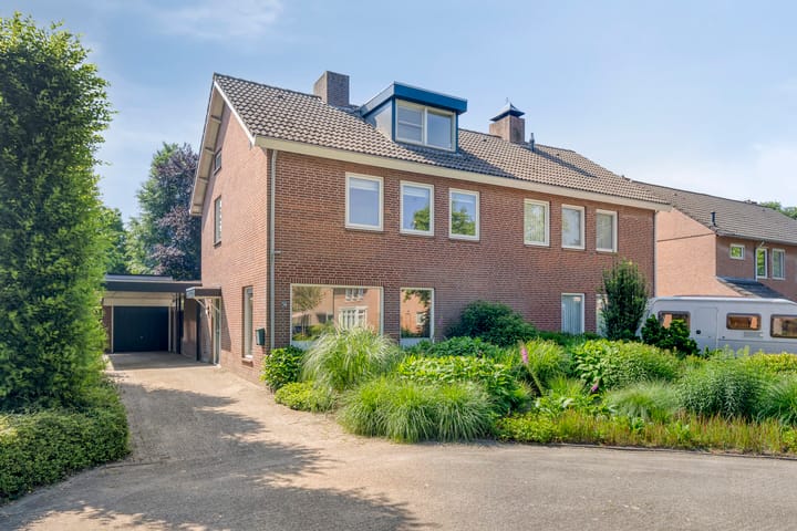 Duinroosstraat 34 in Bakel Foto