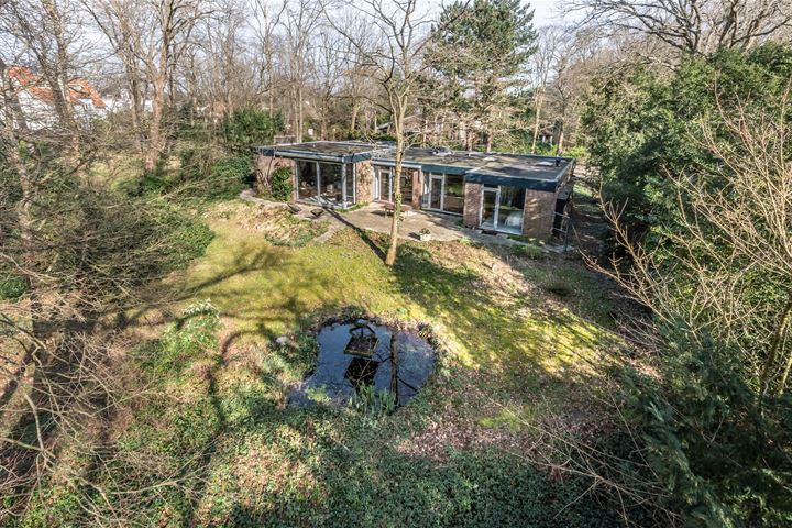 Duinweg of Duivelslaan 37 dans Santpoort-Zuid photo