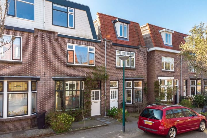 Duinzichtstraat 12 in Oegstgeest photo