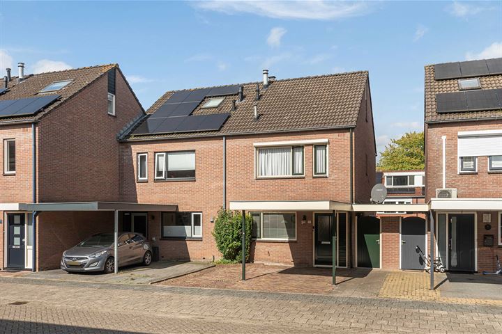 Photo of property Duivekervel 81, Oldenzaal