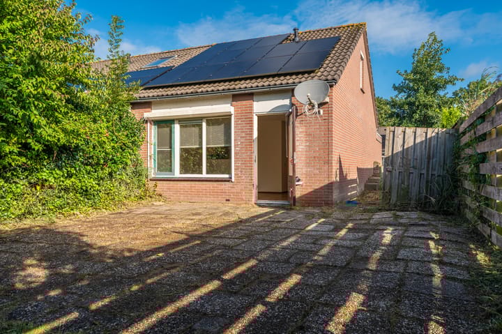 Duivenslag 37 in Delfzijl photo