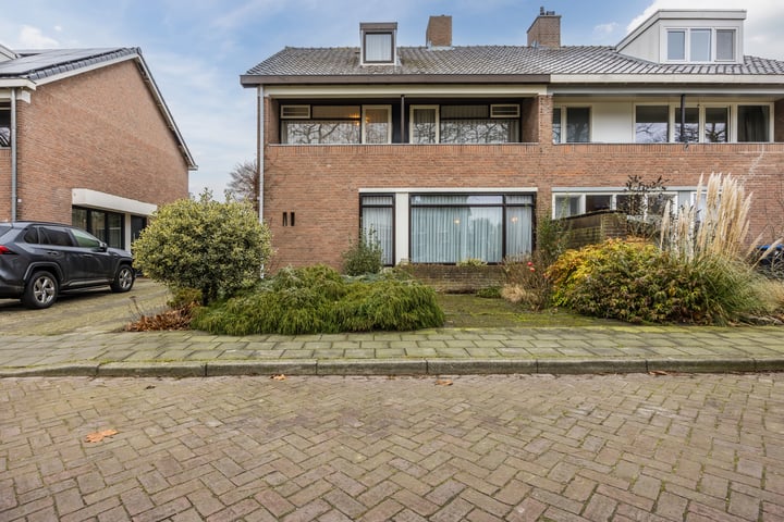 Duizendschoonstraat 34 en Uden foto