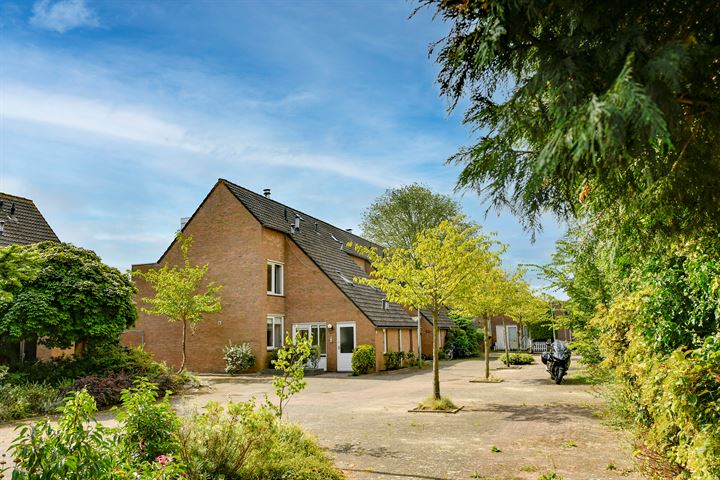 Dwarswatering 16 en Amsterdam foto