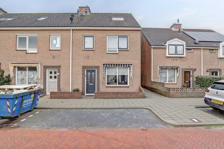 E.A. Borgerstraat 22 in Katwijk Foto