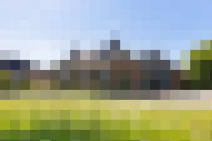 E L Ubbensweg 1 Huizinge