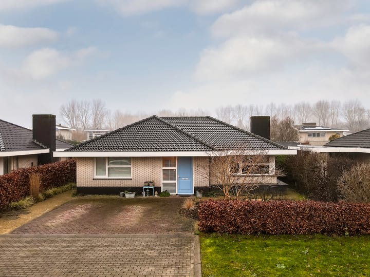Photo of property Eaglelaan 7, Lelystad