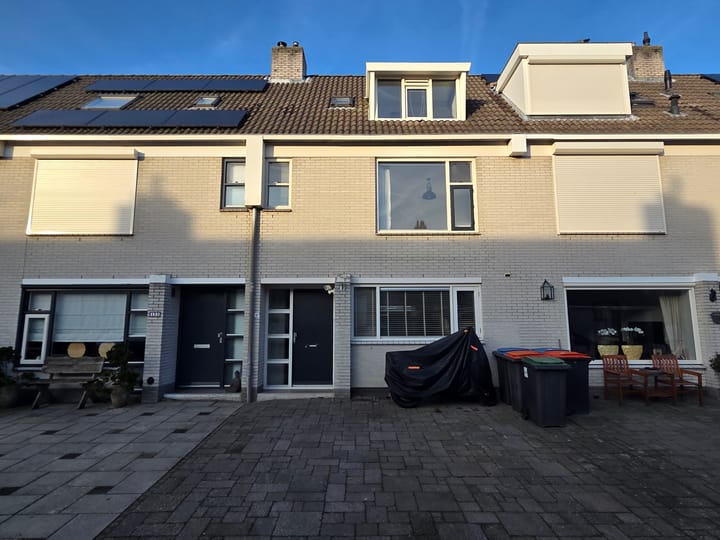 Photo of property Ebro 157, Uithoorn