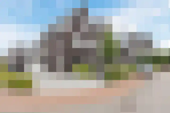 Edelhert 1 Hoogeveen thumbnail 4