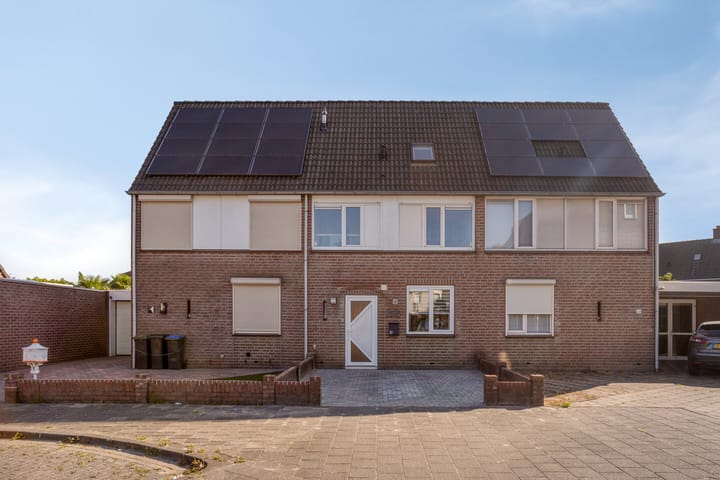 Edelhertlaan 27 in Helmond Foto