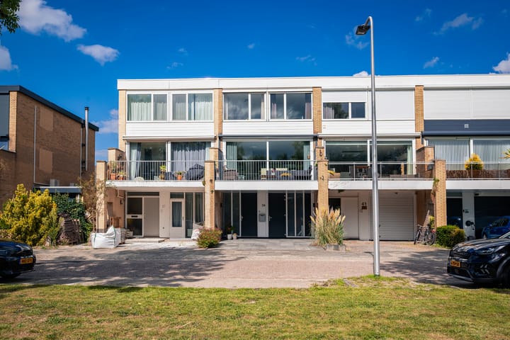 Edelsteensingel 39 in Alphen aan den Rijn Foto