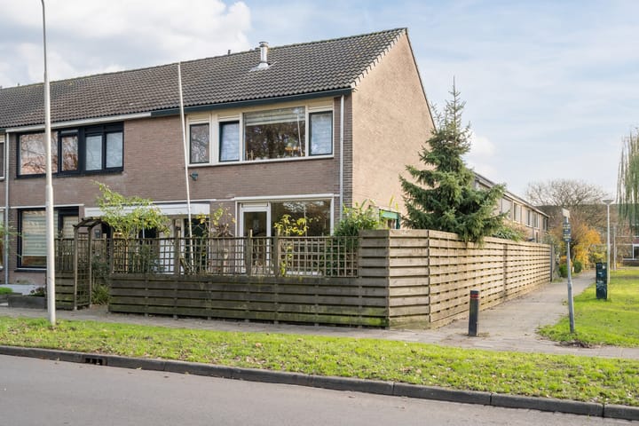 Photo of property Edelstenenbaan 111, IJsselstein