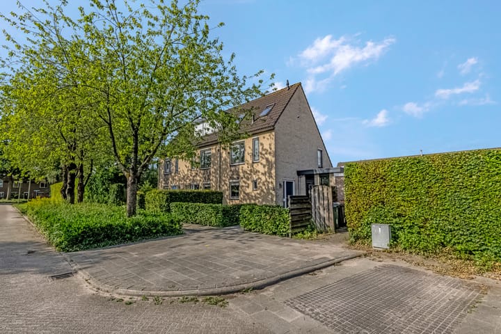 Eekschillerslaan 5 in Voorthuizen Foto