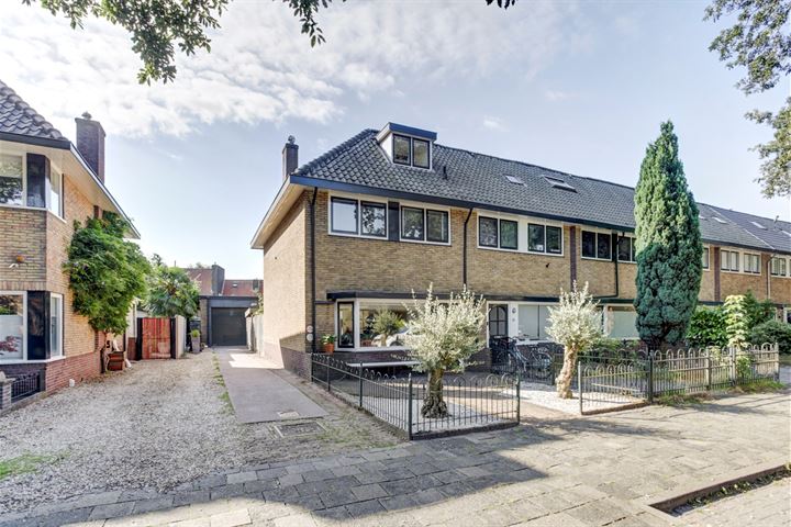 Eemnesserweg 74 in Hilversum foto