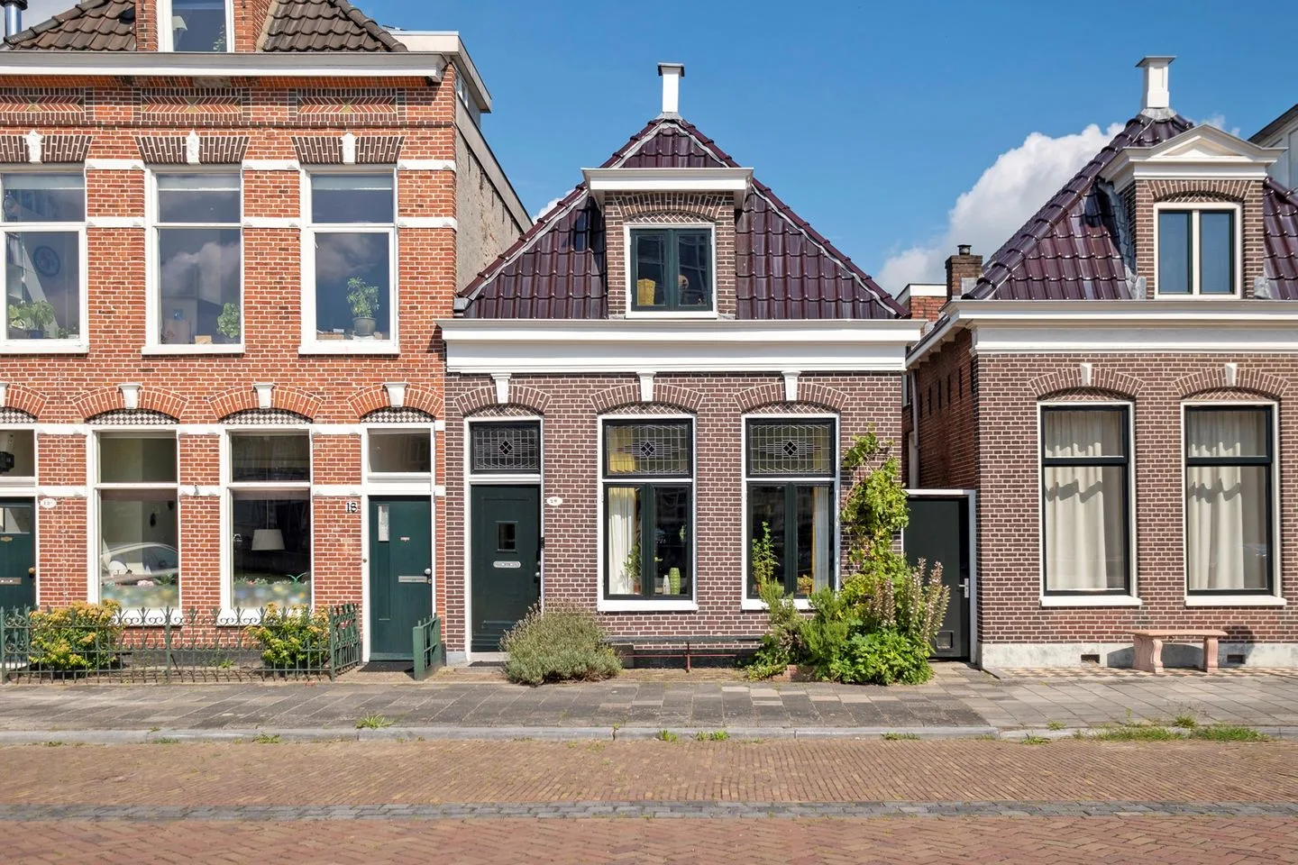 Eemskanaal 20 in Groningen