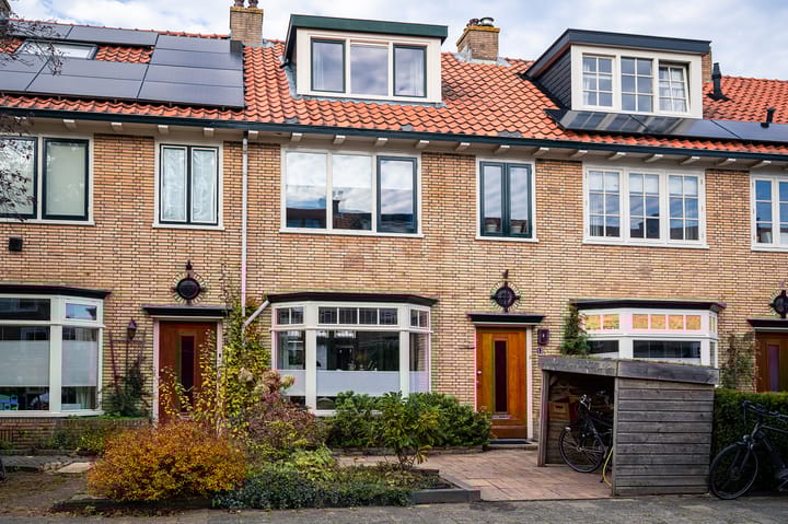 Eenhoornstraat 13 dans Haarlem photo