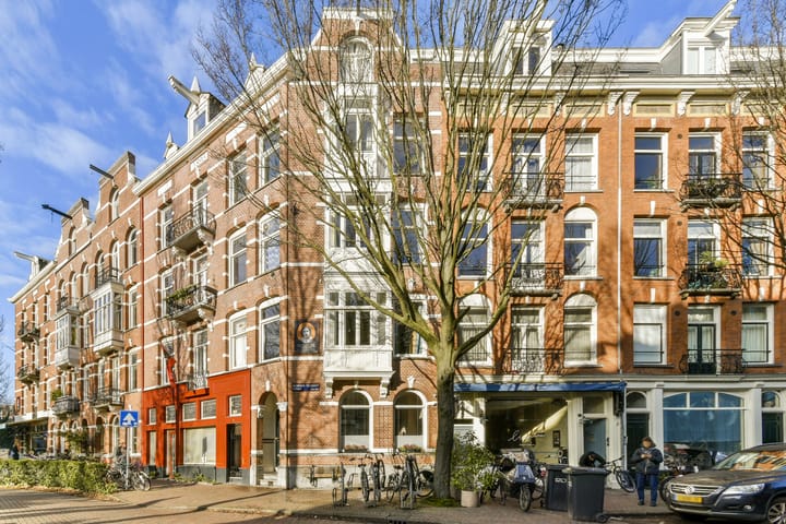 Eerste Constantijn Huygensstraat 13A-H in Amsterdam foto