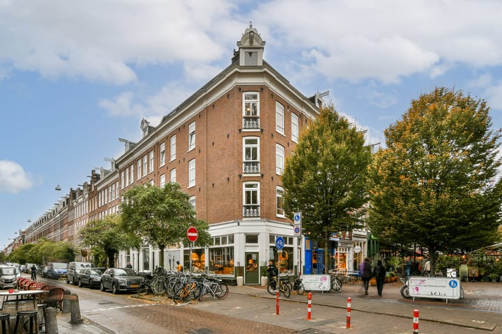 Eerste Van der Helststraat 82-2 in Amsterdam