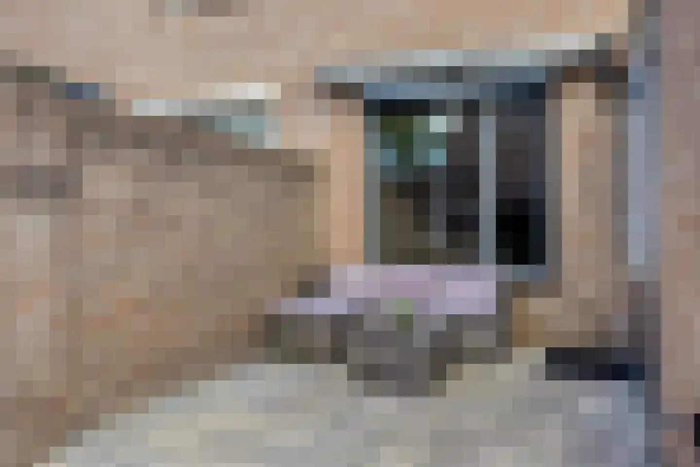 Eifel 41 Helmond thumbnail 37