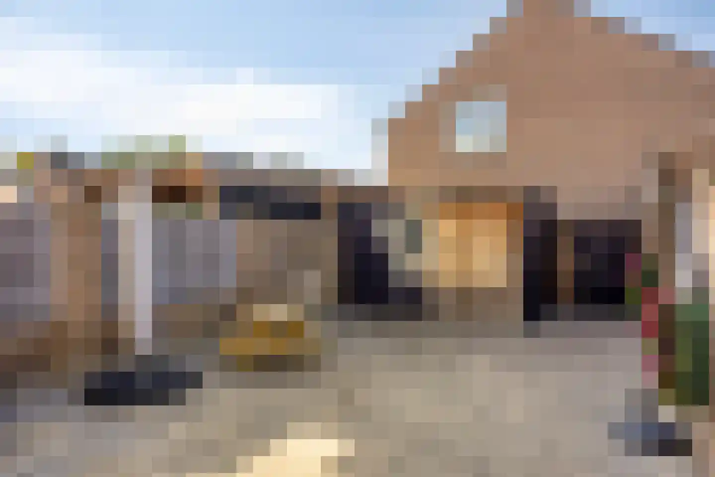 Eifel 41 Helmond thumbnail 40