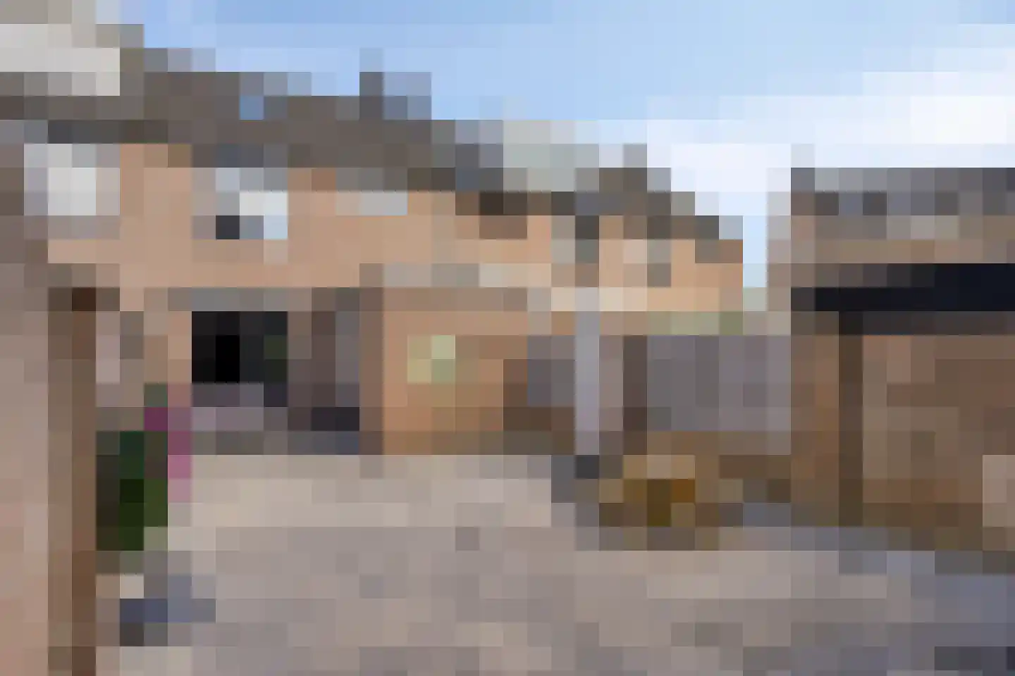 Eifel 41 Helmond thumbnail 6