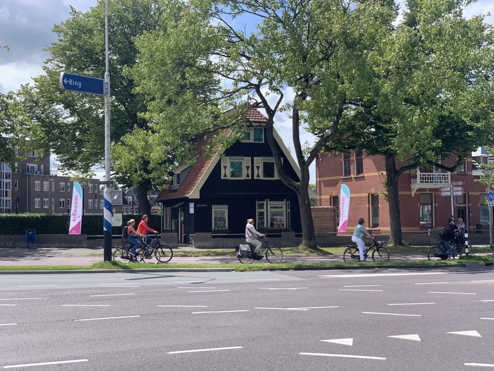 Team foto van Eîgenaar huur|verhuur|vastgoedbeheer