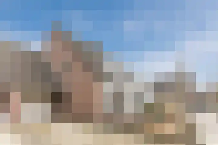 Eik 20 Best thumbnail 6