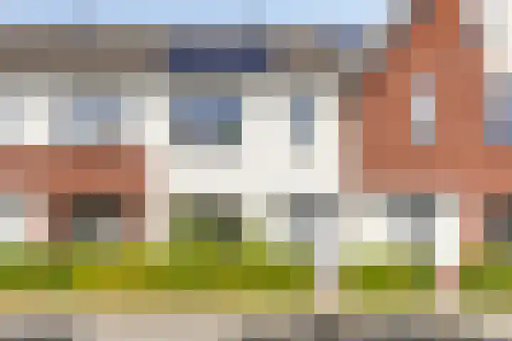 Eikebladvlinder 59 Enschede thumbnail 6