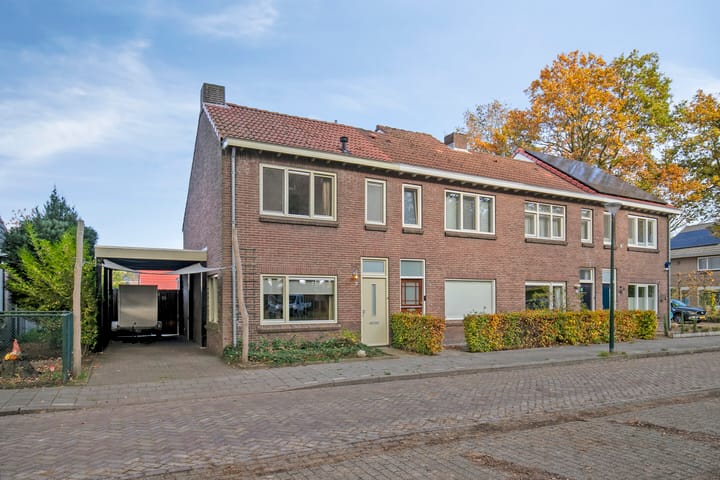 Eikendreef 7 en Mierlo foto