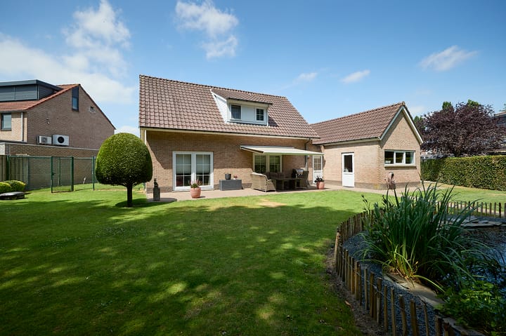 Eikenhof 12 in Koewacht Foto