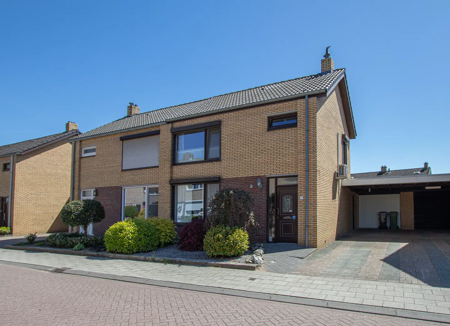 Eikenlaan 14 dans Neer