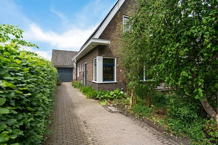 Eikenlaan 3 Nieuw-Roden thumbnail 4