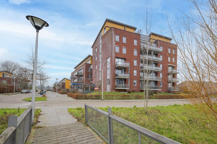 Eikenlaan 45 in Voorschoten Foto