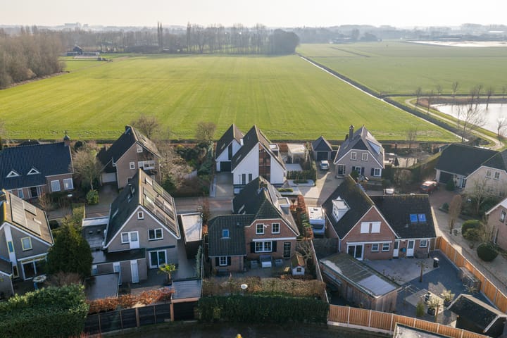 Eikenlaan 8 in Woudrichem