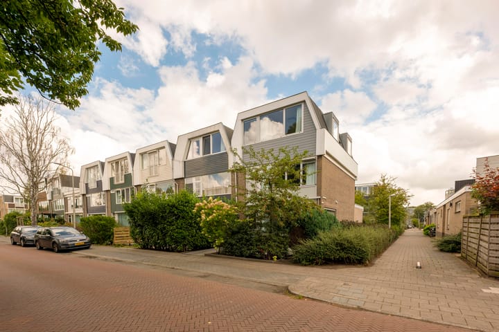 Eikenrodelaan 22 en Amstelveen foto