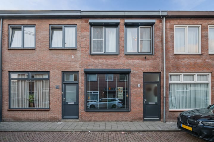 Eikstraat 73 in Tilburg photo
