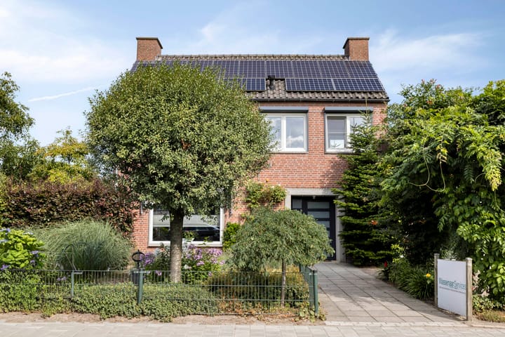 Eindhovenseweg 34 en Steensel foto