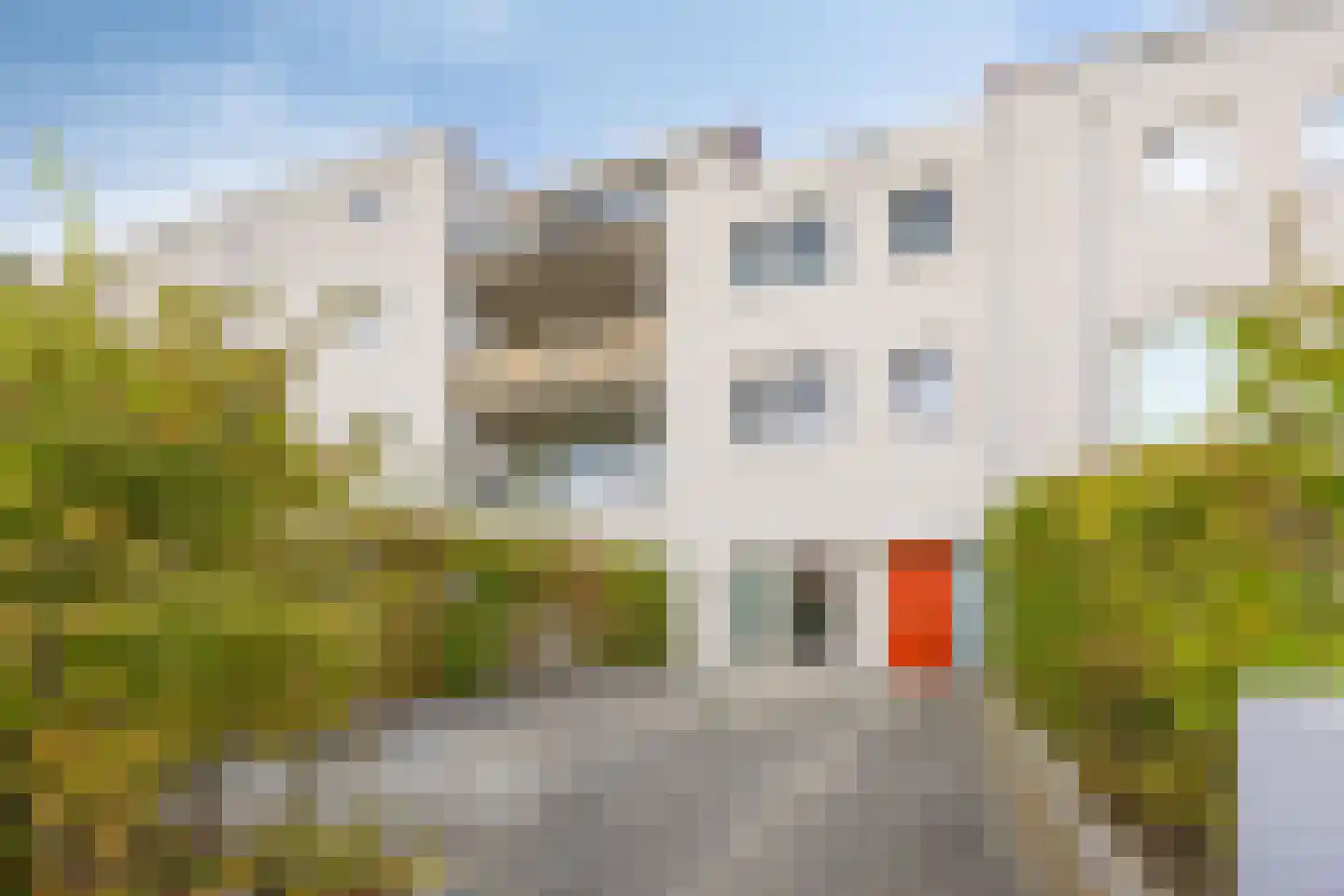 Elemastraat 97 in Nieuw-Vennep