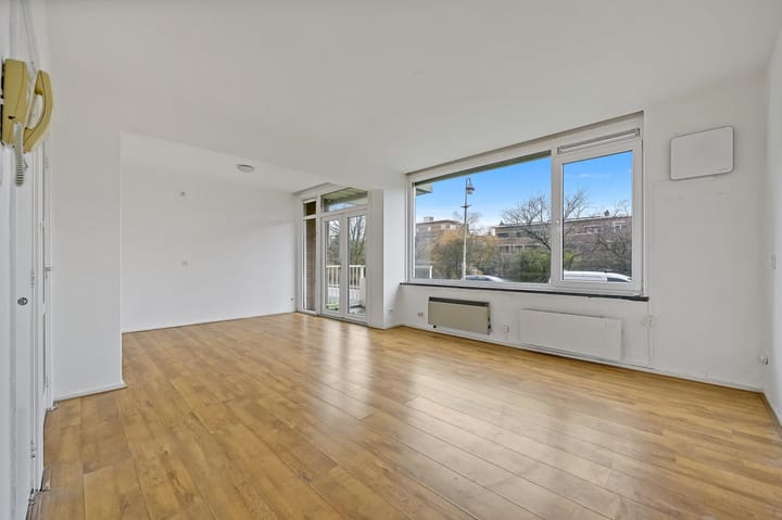 Elisabeth Brugsmaweg 1-104 in 's-Gravenhage