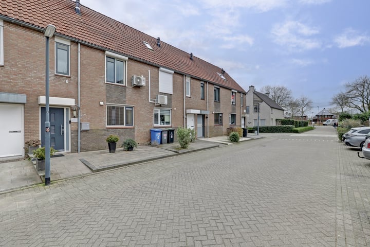 Photo of property Elisabeth Kuyperstraat 63, Gorinchem